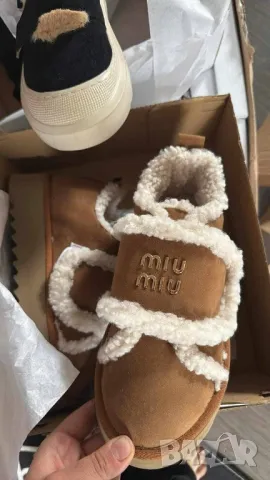 висок клас дамски обувки UGG miu miu , снимка 2 - Маратонки - 48789820