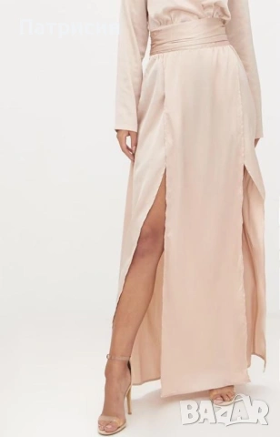 Нова Рокля, марка Pretty Little Thing, цвят шампанско/розов, материя сатен,за бал или гост на сватба, снимка 4 - Рокли - 54219492