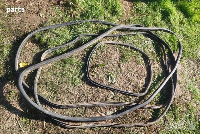 Уплътнение Пежо Партнер 4бр. - Ситроен Берлинго, снимка 2 - Части - 52371715