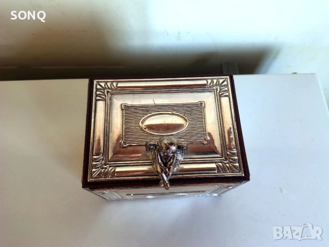 Страхотна Стара Рядка Кутия За Бижута Сребро И Дърво, снимка 3 - Антикварни и старинни предмети - 53838630