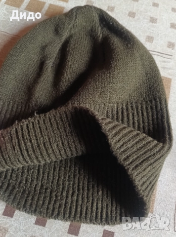 Шапки, различни модели , снимка 7 - Шапки - 26776342