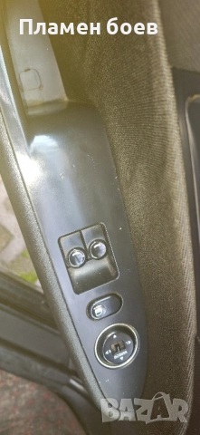 продавам hundai i30 1.6 комби фейстлифт, снимка 13 - Автомобили и джипове - 52796518