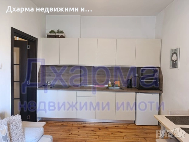 Продавам 2-стаен обзаведен апартамент в топ център, снимка 3 - Апартаменти - 52050199