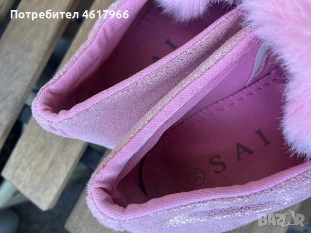 Розови зайчета , снимка 3 - Дамски ежедневни обувки - 52107767