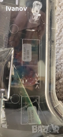 десен лед фар за Тойота Корола , снимка 2 - Части - 54048597