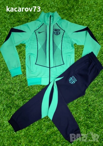 Детски анцузи на футболни отбори