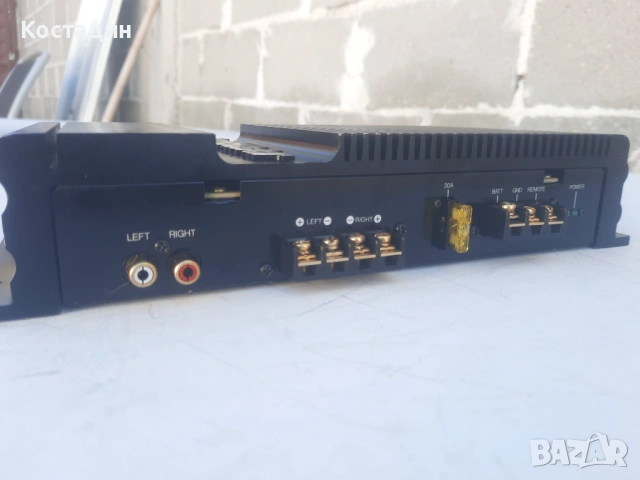 Авто усилвател Roadstar AM-760  150 вата , снимка 2 - Аксесоари и консумативи - 54213904