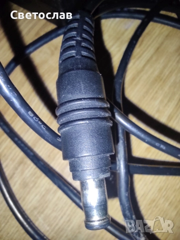 Зарядно за лаптоп SAMSUNG, снимка 5 - Части за лаптопи - 52765044