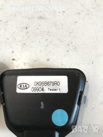 Сензор за дъжд за KIA Sorento 2.5 CRDi (2002-2006) 0K95B679R0, снимка 3 - Части - 53321985