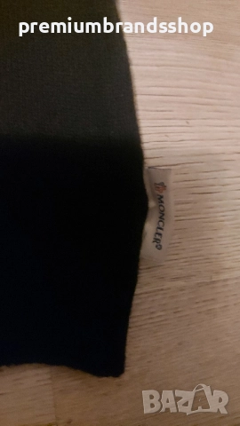 Moncler пуловер дамски S размер , снимка 3 - Блузи с дълъг ръкав и пуловери - 52133892