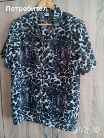 Дамска черна шарена риза къс ръкав № 52 , снимка 3 - Ризи - 54250815