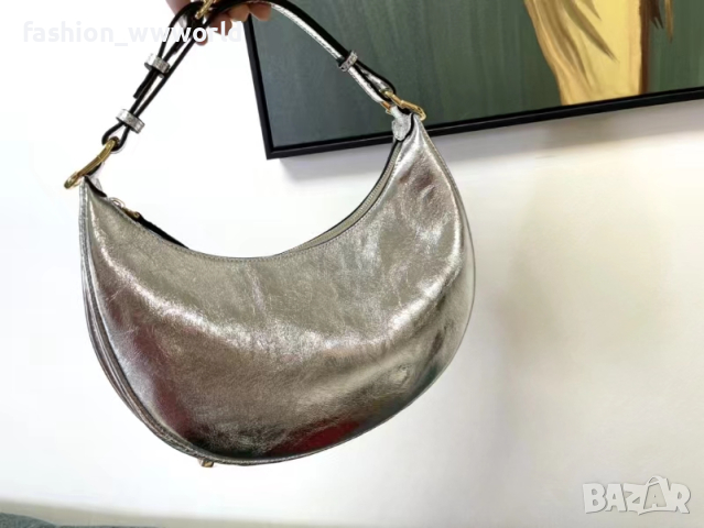 Дамска чанта Fendi silver nano fendigraphy репликариплика, снимка 2 - Чанти - 44959695