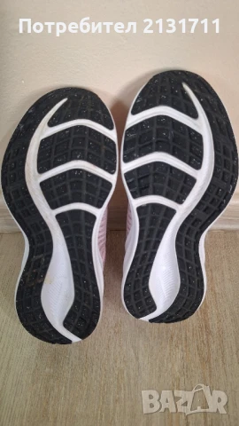 Детски маратонки Nike , снимка 8 - Детски маратонки - 51423799