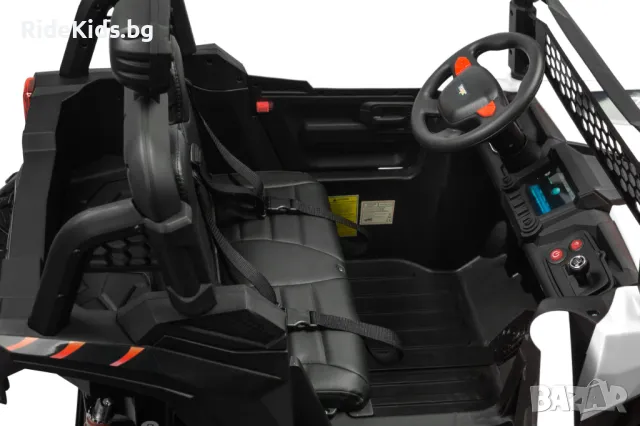 Офроуд акумулаторен автомобил BLAZE, Бял– 4x4, до 35кг., с дистанционно и LED, снимка 9 - Детски велосипеди, триколки и коли - 50099562