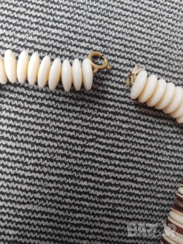 Ефектен Бял Гердан, снимка 3 - Колиета, медальони, синджири - 53456200