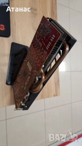 Club 3D HD 7970 royalQueen 3GB DDR5 384bit, снимка 3 - Видеокарти - 52482436