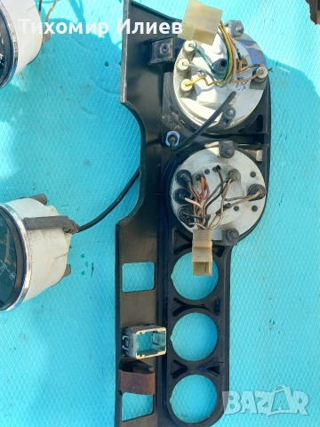 Арматурно табло за ВАЗ 2103 и 2106, снимка 6 - Части - 53589246