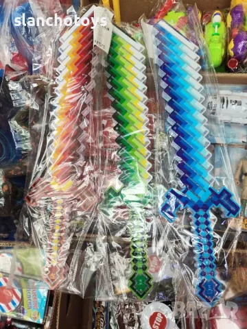 Меч, пистолет или брадва на Майнкрафт, снимка 9 - Играчки за стая - 47688738