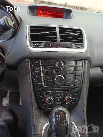 Опел Мерива 1,7 CDTI дизел, снимка 11 - Автомобили и джипове - 54082272