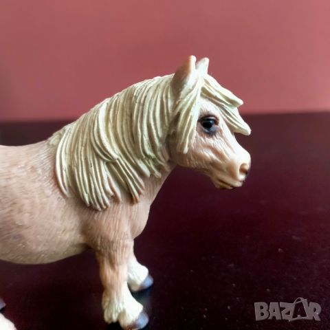Колекционерска фигурка Schleich Miniature Shetland Pony Germany 1995 13232, снимка 12 - Колекции - 46416763