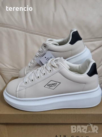 Нови кецки беж - 38 номер