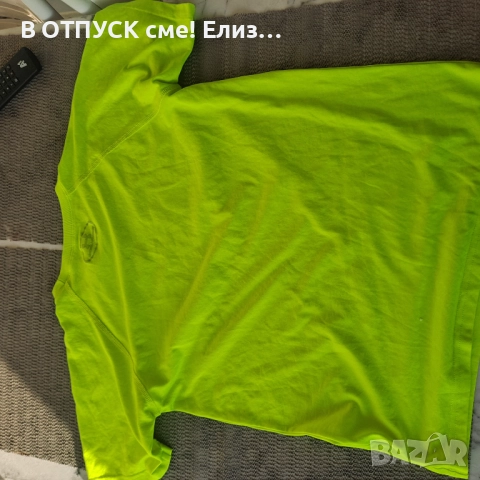 Юношеска Тениска за спорт дишаща материя електрическо зелено неон оригинал Under Armour, снимка 2 - Детски тениски и потници - 51487993