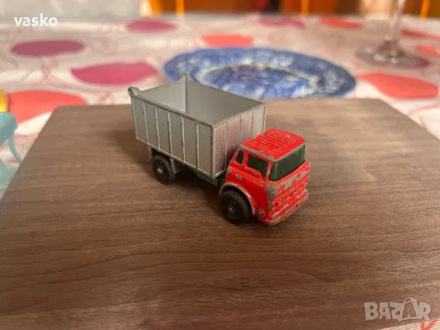 Английски Мачбокс-тесните гуми, снимка 10 - Колекции - 49647669