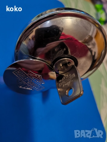 Капачка резервоар Harley Davidson original , снимка 4 - Части - 52278947