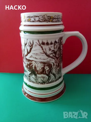 Стара Немска Порцеланова Халба за Бира с Ловни Мотиви MADE IN GDR, снимка 1