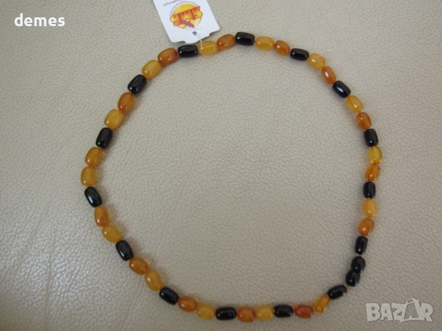 Дамско колие-кръг от първокласен балтийски кехлибар