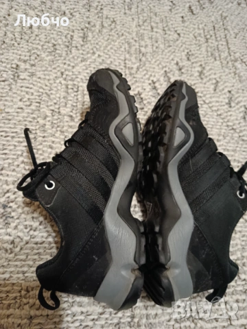 Дамски маратонки АДИДАС Терекс, снимка 2 - Маратонки - 53208019