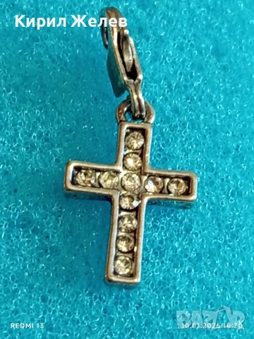 Сребърен медальон с инкрустирани кристали стилен дизайн много красив 52616, снимка 5 - Колиета, медальони, синджири - 53051486