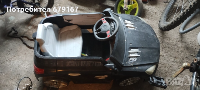 Акумулаторна кола , снимка 4 - Детски велосипеди, триколки и коли - 52976889