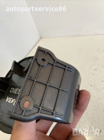 Капак/покритие за горивен резервоар сив за KIA Venga 1.4 CRDi (2012) 89510-1P000, снимка 2 - Части - 53440168