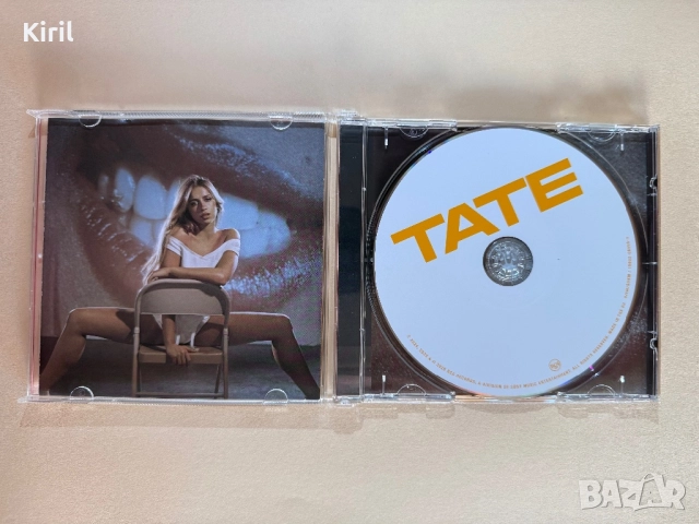 Tate McRae - So Close To What CD диск и картичка с автограф, снимка 3 - CD дискове - 51722494