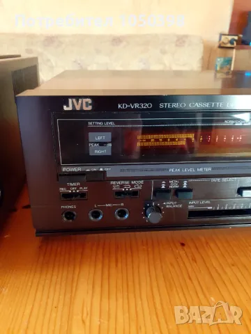 Перфектен дек JVC KD-VR320 G- VICTOR JAPAN -2мотора 2глави -Автореверс, снимка 3 - Декове - 48377525