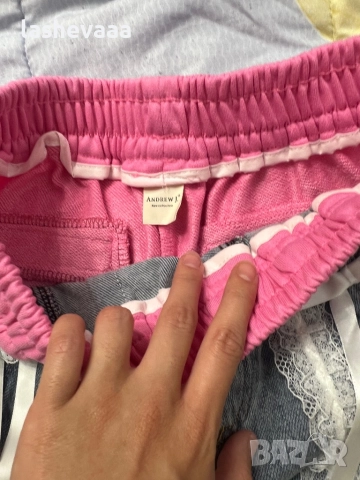 Дамски интересни къси панталони, снимка 5 - Къси панталони и бермуди - 52918626