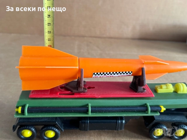 Старо детско соц камионче , ракетовоз ,  от 70-те години, Полша, снимка 14 - Антикварни и старинни предмети - 53922675