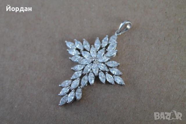 Сребърен кръст , снимка 5 - Колиета, медальони, синджири - 50772255