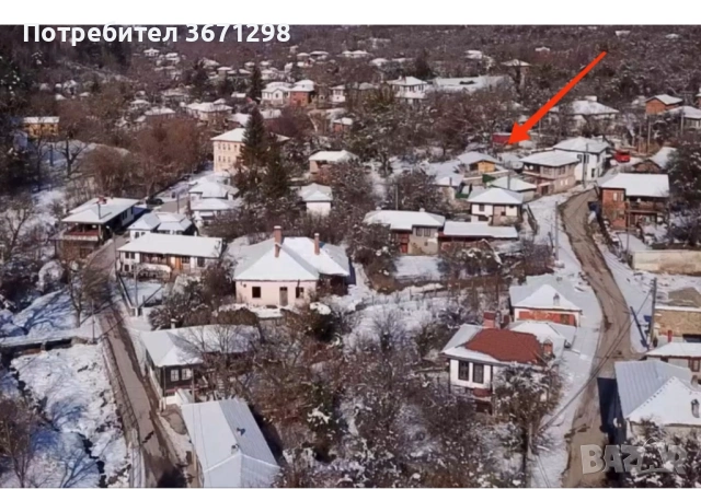 Дворно място с вила център Свежен , снимка 12 - Парцели - 53221782