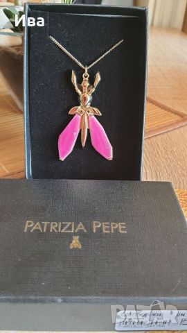 Колие Patrizia Pepe Fly Big , снимка 4 - Колиета, медальони, синджири - 45401573