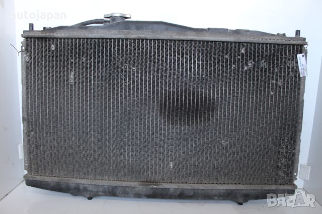 Воден радиатор антифриз Хонда акорд 6 д16б6 седан 00г Honda accord 6 d16b6 2000, снимка 2 - Части - 45233604