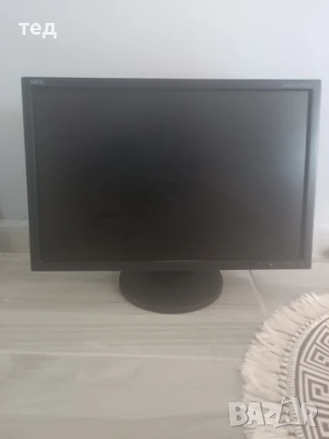 LCD монитор Nec Multisync , снимка 1