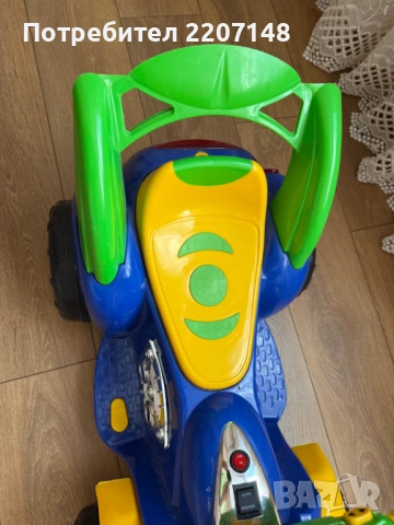Детска кола с педал на акумулаторна батерия, снимка 2 - Коли, камиони, мотори, писти - 53247322