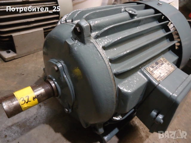 Трифазен ел. мотор 4KW - 960 об/мин., снимка 3 - Електродвигатели - 53761286