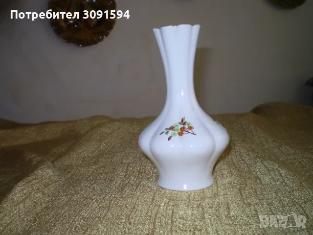 Ваза стар Български костен порцелан, снимка 3 - Други ценни предмети - 50078909