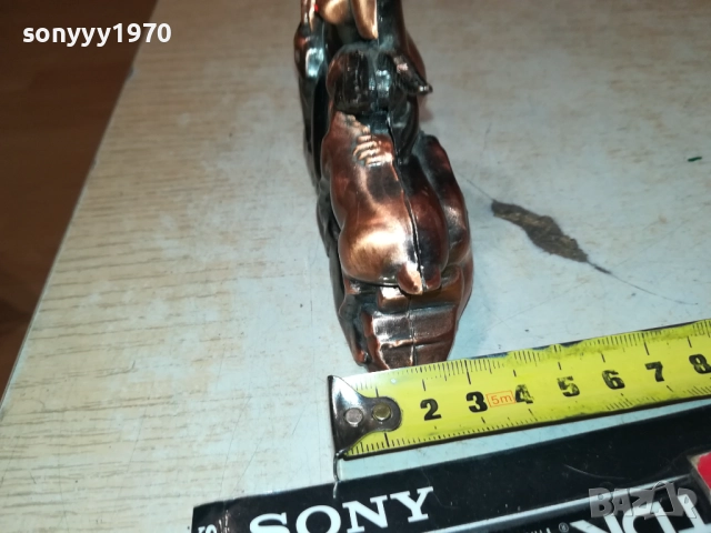 ЖЕНА С КОЗЛЕТА-МЕТАЛНА ЗАПАЛКА 0709251707LCHERY, снимка 18 - Антикварни и старинни предмети - 51634129