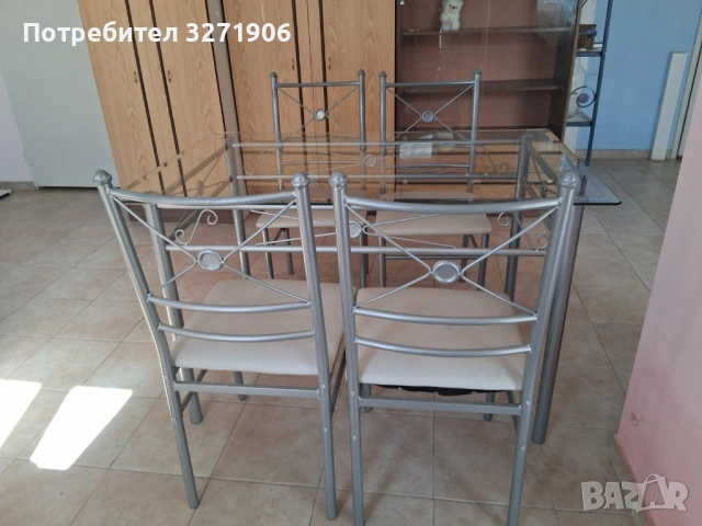 Стъклена маса + 4 стола, снимка 6 - Маси - 54299094