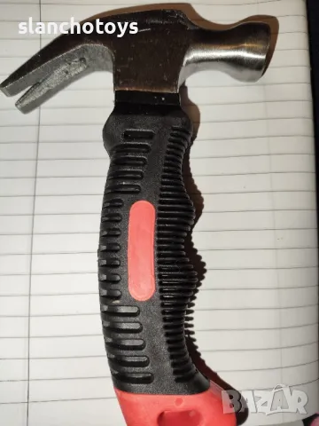 Чук от въглеродна стомана.