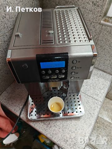 Кафе автомат Delonghi 